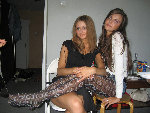sat night party girls3a-L.jpg