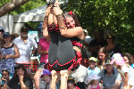 acrobat.jugglers_street_performers.a-L.jpg