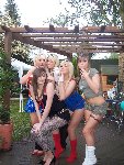 teens posing2-L.jpg
