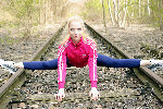 stretching5a-L.jpg