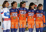 cyclists in shorts@tights-L.jpg