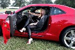 my girlfriend in my brand new car-L.jpg