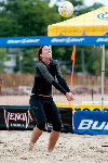 beach volleyball1-L.jpg