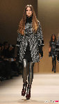 catwalk3b-L.jpg
