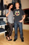 shopping_w_my_beloved-L.jpg