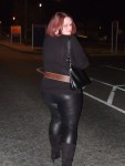housewife32a-L.jpg