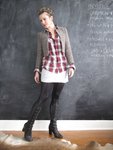 modeling89a-L.jpg