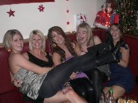 partytime24-L.jpg