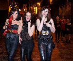 saturday_night_partygirls-L.jpg