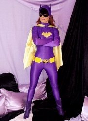 cos-batgirl1-p.jpg