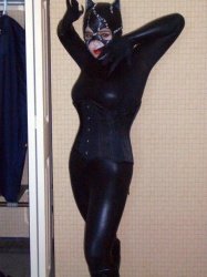 Filename=cosplay-cb_catwoman-0013.jpg
Filesize=67KiB
Dimensions=480x640
Date added=Oct 30, 2008 cosplay-cb_catwoman-0013.jpg