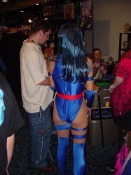 Filename=cosplay-cb_xm_psylocke-0015.jpg
Filesize=44KiB
Dimensions=384x512
Date added=Oct 30, 2008 cosplay-cb_xm_psylocke-0015.jpg