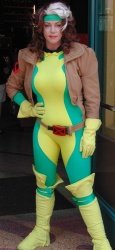 Filename=cosplay-rogueclassic-pro.jpg
Filesize=86KiB
Dimensions=465x1004
Date added=Sep 30, 2008 cosplay-rogueclassic-pro.jpg